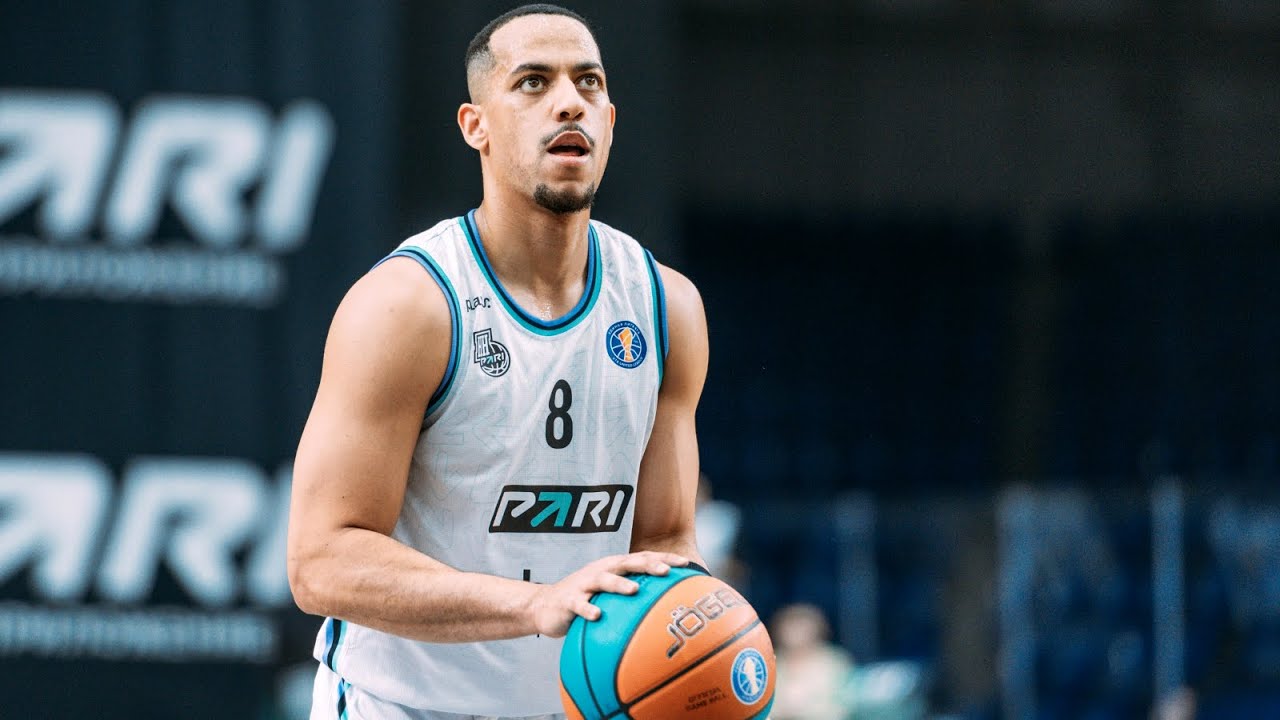 Kendall Smith débarque à Roanne en tant que pigiste médical
