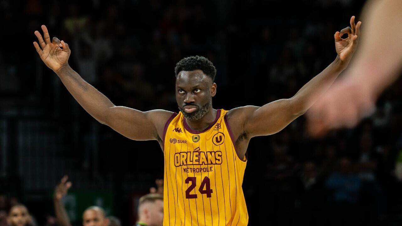 Après sa défaite à Antibes, l’OLB prend position contre l’arbitrage